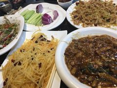 -睿柏云酒店-餐厅