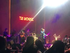 -TZ House音乐现场(来福士中心店)