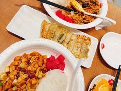 -阳阳中国饭(北京荟聚店)