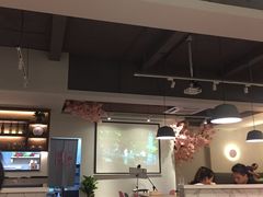 -樱花里音乐餐吧·牛扒椰子鸡(东圃店)
