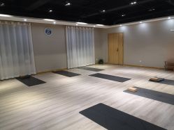 -美凰芳华悦颜产后健康管理中心