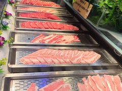 -金滏山·烤肉海鲜火锅自助(襄阳万达店)