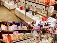 -ZARA(恒隆广场店)