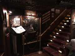 -Keens Steakhouse