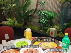 -湘知湘味(岳麓山店)