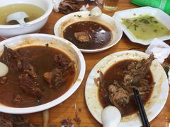 -山里人家土菜馆(茅山店)