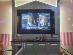 -唯爱KTV聚会餐厅(仙林东城汇店)