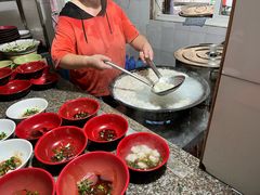 -张阿三馄饨店