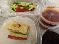 -肘子酥•天津一绝•特色捞面(德云社店)