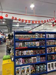 -逝水玩具折扣店