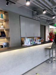 -变画·发型STUDIO