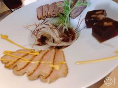 -穹六人间 people 6(岳阳路店)