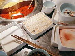 -季季红火锅(青山湖万达店)