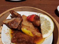 金不换炒牛仔骨-广州天河合景福朋喜来登酒店 · 聚味轩中餐厅