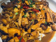 -西郊八号·山野江西菜(开发区店)