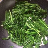 蒜香油麦菜