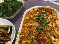 -洪霞餐馆