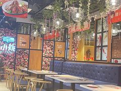 -辣小妮de川菜馆(红旗Mall店)