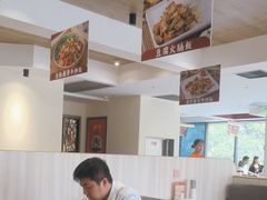 -荣记·囍粤茶餐厅(花都店)
