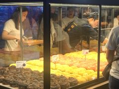 面包甜点陈列柜-LELECHA乐乐茶(上海五角场万达广场店)