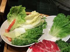 -野山舂·贵州现舂酸汤火锅(鸿通城店)