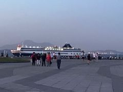 -东港音乐喷泉广场