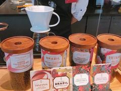 -星巴克臻选(九龙路万科广场店)