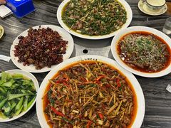 -江湖黑大兔(杨家坪店)