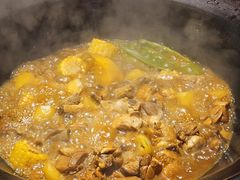 -鱼窝棚柴火铁锅炖(富山屯店)