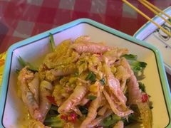 -顶峰夜宴·龙虾烧烤大排档(九江学院店)