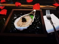 加拿大生蚝-wann lounge 低温慢煮牛排·清吧