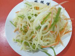 凉拌三色土豆丝-馄饨侯(广渠门店)