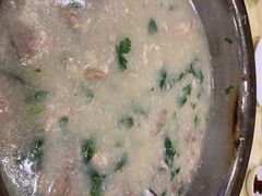 -标记美食新鲜猪杂(兴南大道店)