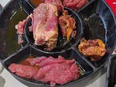 -啊美丽炭火烤肉(滑翔一店)