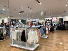 -优衣库(哈尔滨乐松广场店)