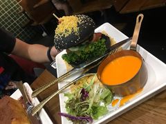 瀑布芝士牛肉汉堡-肥韬茶餐厅(南山mini店)