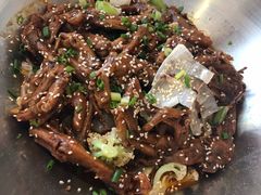-张大师鸭爪爪特色干锅(南湖店)