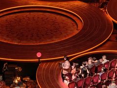 -交通银行前滩31演艺中心