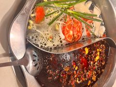 -岗上渣渣老火锅(两路口店)