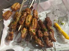 黑猪小油边-串小白烧烤(金沙洲店)