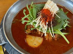 -喇喇排骨火锅·传统韩式脊骨汤(望京西园总店)