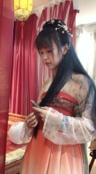 -汉仪华裳汉服馆(打浦桥店)