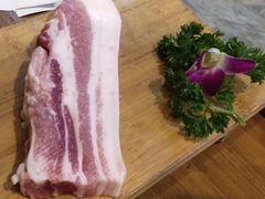 -唯成•韩国炭火烤肉 유성고기