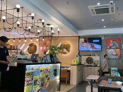 -樾餐厅泰式海鲜火锅(民歌湖店)