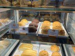 -浓心爷爷·现烤面包(岭南新世界店)