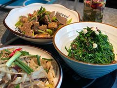 地达菜凉拌沙葱-马老六清真餐厅(雁滩店)