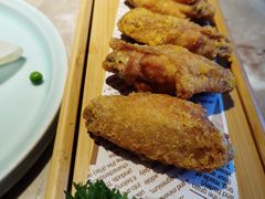蛋黄鸡翅-新白鹿餐厅(金鹰新街口店)