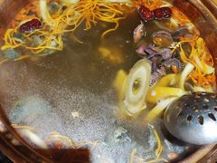 -一善菌·云南菌汤·云南菜(银泰城店)