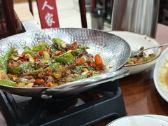 -湖南人家湘菜馆(镇江路店)
