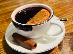 -1886德国汽车餐厅(外滩十六铺码头店)